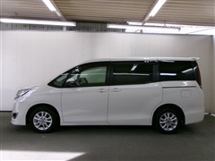 ノア ハイブリッド G