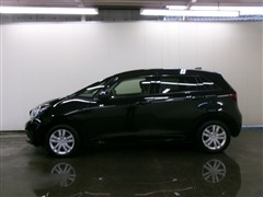フィット E:HEV ベーシック