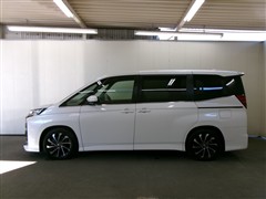 ノア ハイブリッド S-Z