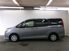 ノア X ディライトプラス