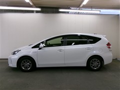 プリウスアルファ S チューンB 2