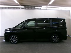 ヴォクシー ハイブリッド S-Z