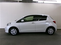 ヴィッツ F LEDエディション