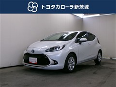 トヨタ　アクア Z