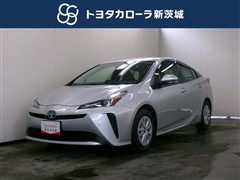トヨタ プリウス S