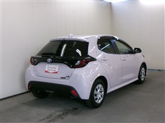 ヤリス ハイブリッド G