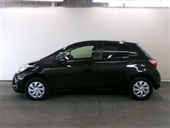 ヴィッツ ハイブリッド F