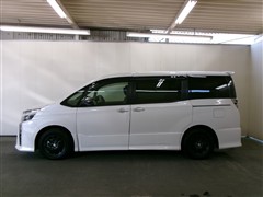 ヴォクシー HV ZS キラメキ3