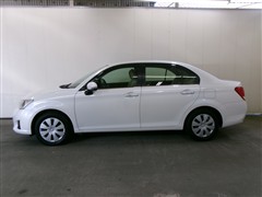 カローラアクシオ G