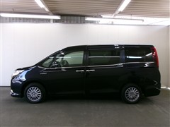 エスクァイア ハイブリッドGI