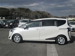 シエンタ ファンベース G