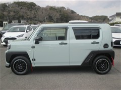 タフトG-tbダーククロムベンチャー