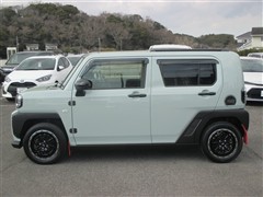 タフトG-tbダーククロムベンチャー