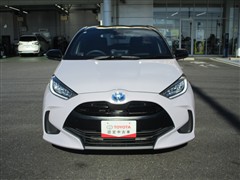 ヤリス ハイブリッド Z