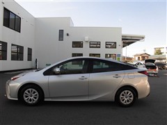 プリウス S セーフティプラス2