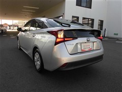 プリウス S セーフティプラス2