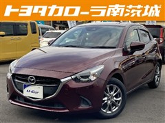 デミオ 13S ノーブルクレムゾン