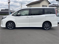 ノア Siダブルバイビー 4WD