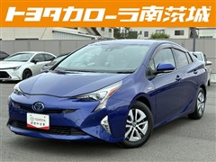 プリウス A