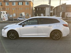 カローラツーリング hv WxB