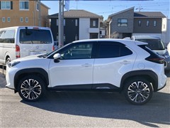 ヤリスクロス ハイブリッド Z 4W