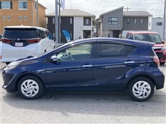 アクア S スタイルブラック