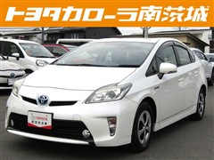 トヨタ プリウス S
