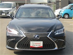 ES 300h バージョンL