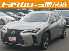 UX 250h Fスポーツ 4WD