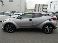 C-HR ハイブリッド G