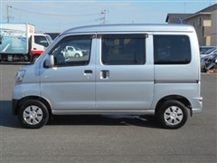 ピクシスバン クルーズ SA3