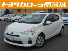 トヨタ アクア S