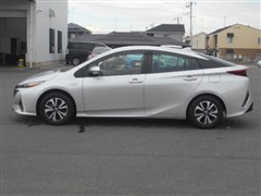 プリウスPHV S