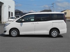 ノア X 4WD