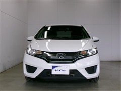 フィット ハイブリッド F