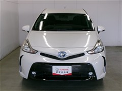 プリウスアルファ S