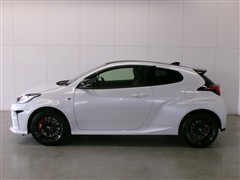 GRヤリス RZ ハイパフォーマンス