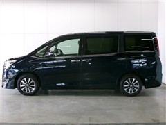 エスクァイアGiプレブラテーラード