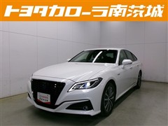 トヨタ　クラウン hv S Cパッケージ
