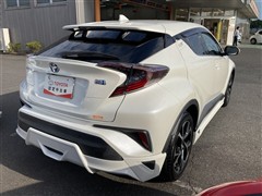 C-HR ハイブリッド G