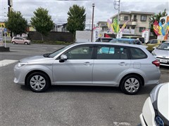 カローラフィールダー ハイブリッド