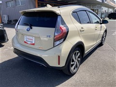 アクア クロスオーバー