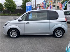スペイド F