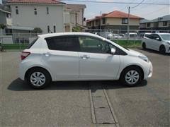 ヴィッツ F セーフティエディション