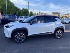 ヤリスクロスhv Z アドベンチャー