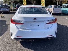 RC 300h Fスポーツ