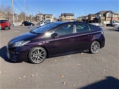 プリウス Sツーリングセレ G's