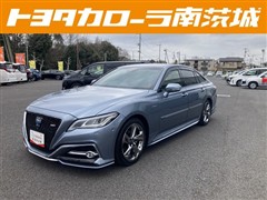 トヨタ　クラウン hv RS アドバンス