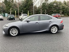 IS 300h バージョンL