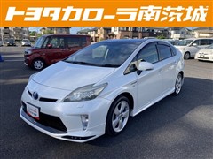 トヨタ プリウス Sツーリングセレクション